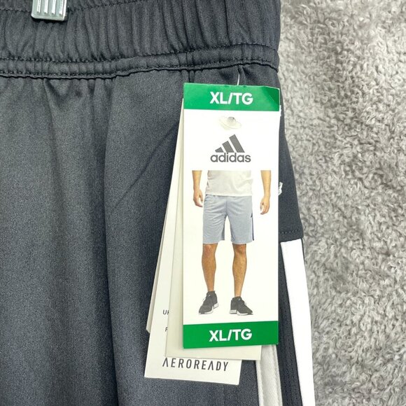 NEW Adidas Men's XL Stripe Shorts Black/White Polyester Athletic - Picture 4 of 8